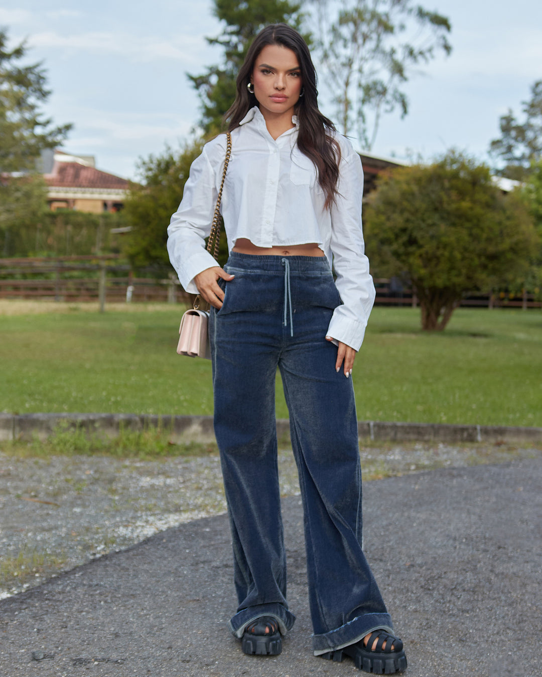 JEAN DEPORTIVO VELVET WIDE LEG TIRO ALTO REF. 18304-1